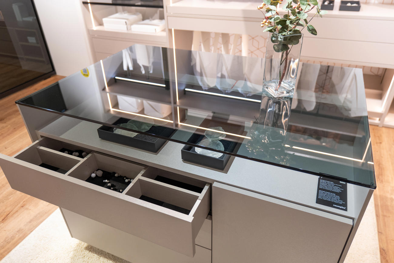 Ronald Schouwink Inloopkast 8